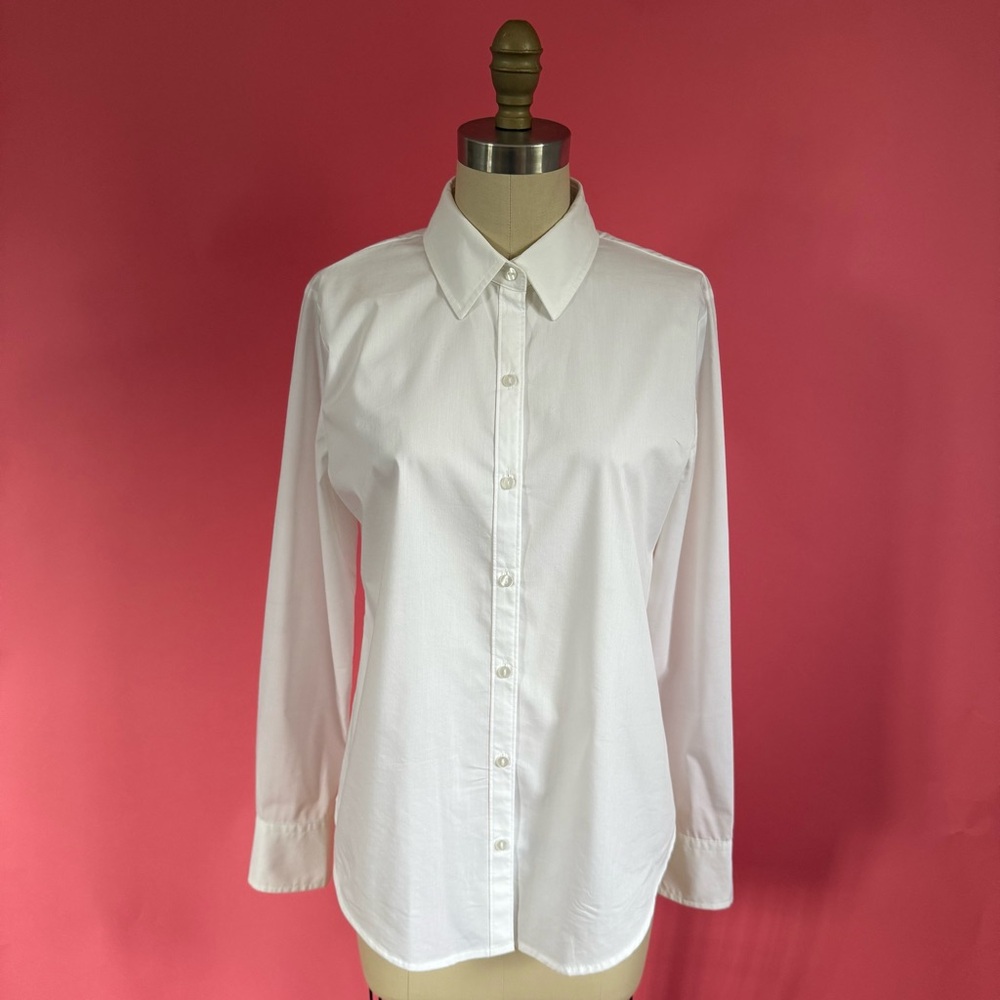 Clean Girl Preppy Academia Classic White Fitted Button Down Blouse Shirt XS